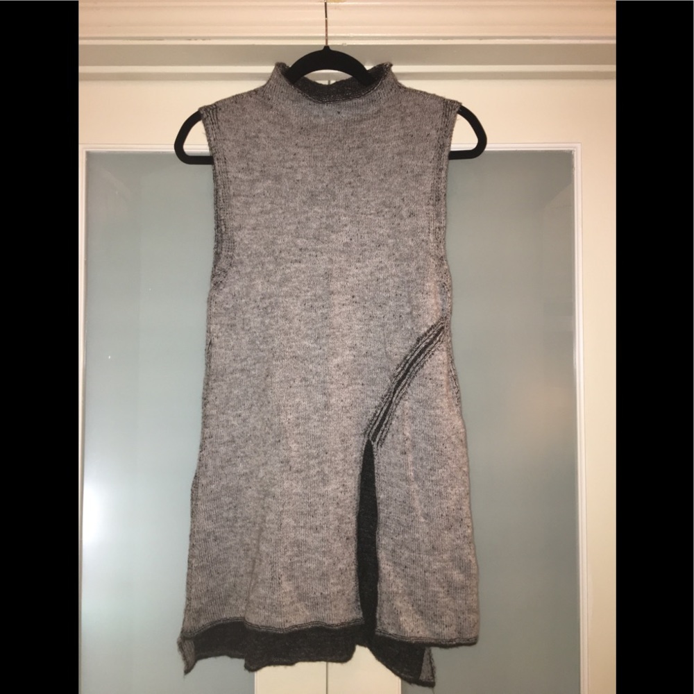 Zara Gray sleeveless sweater